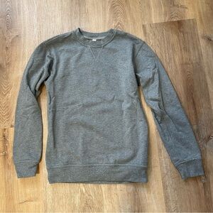 Like new womens lululemon crewneck sweatshirt